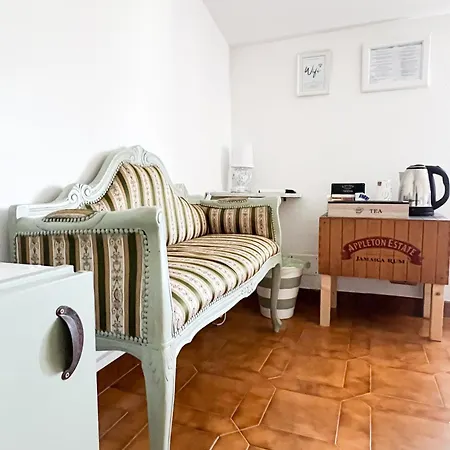 Bed & Breakfast Nero Buono